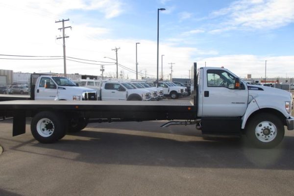1586984-std